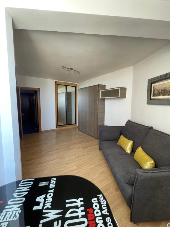 Puerto Marina Estudio - 2