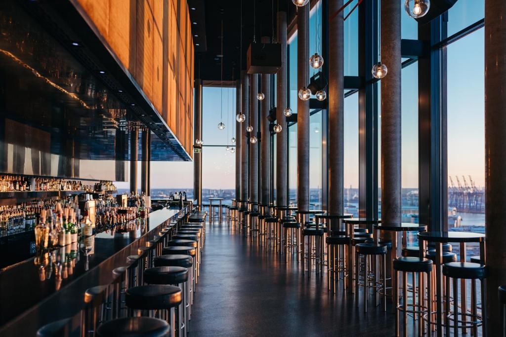 Bar/lounge