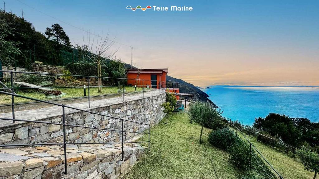 Orange House, Terre Marine - 1