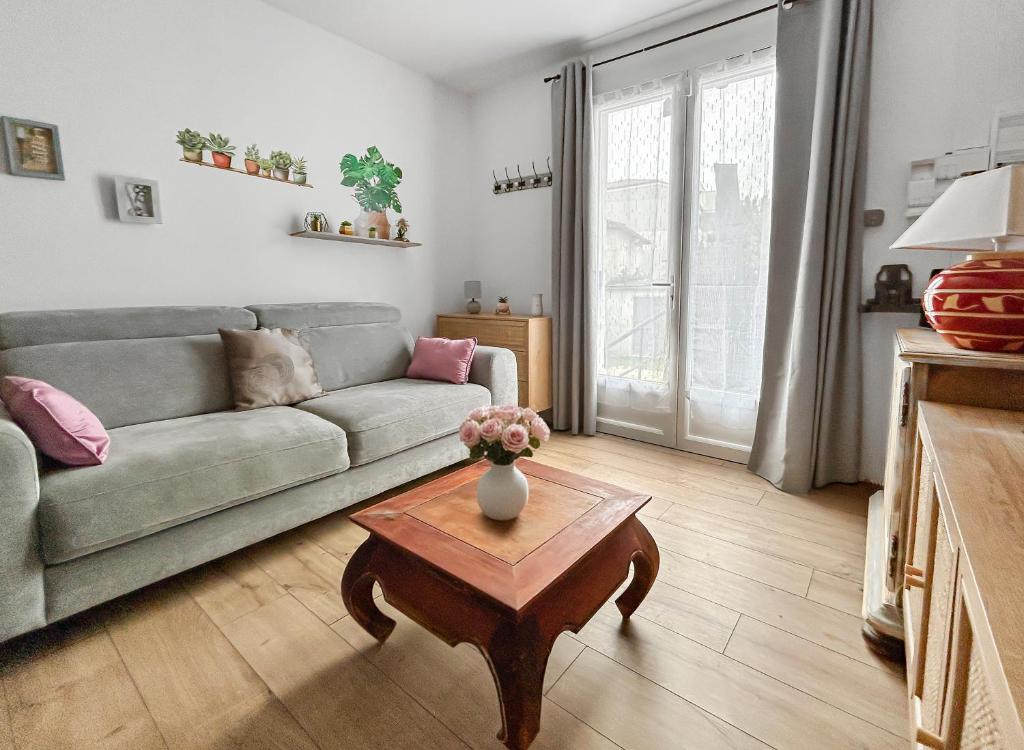 T1 bis cosy avec terrasse, parking et calme absolu - 5