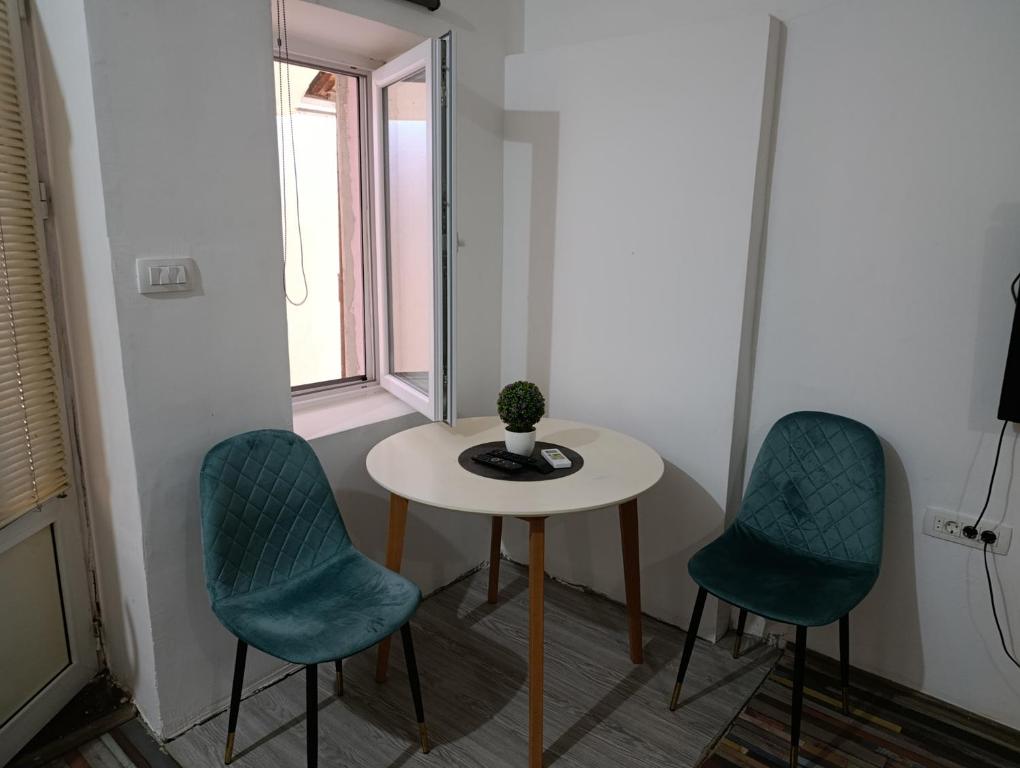V&J apartments - 3