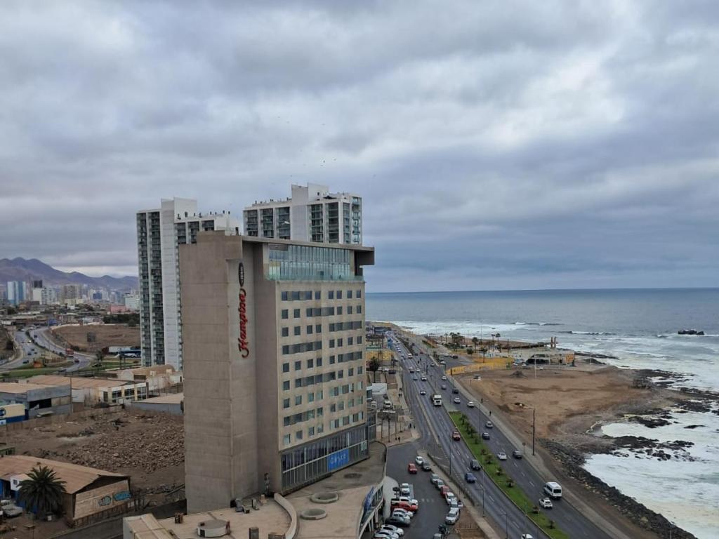 Hermosa vista al mar y estacionamiento - 2