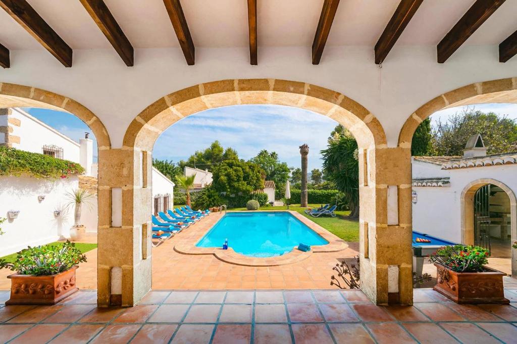 Villa Juniper by Villa Plus - 2