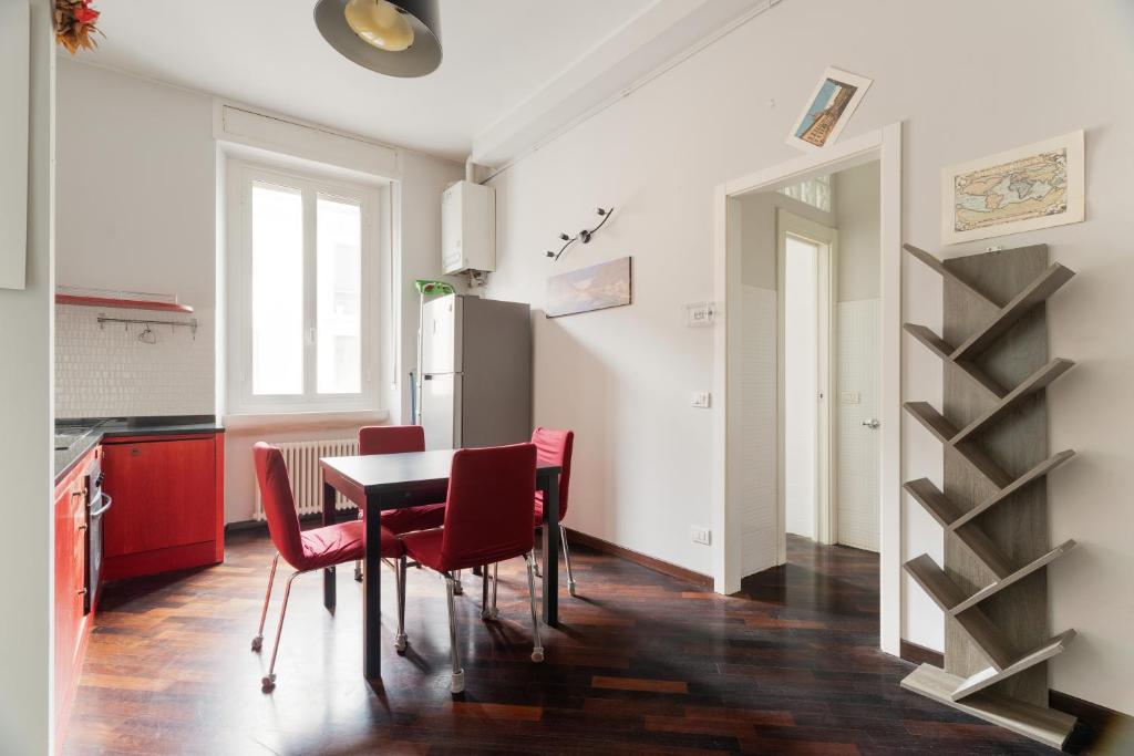 GuestHost - Cozy Balcony Apartment Milano Meda - 3