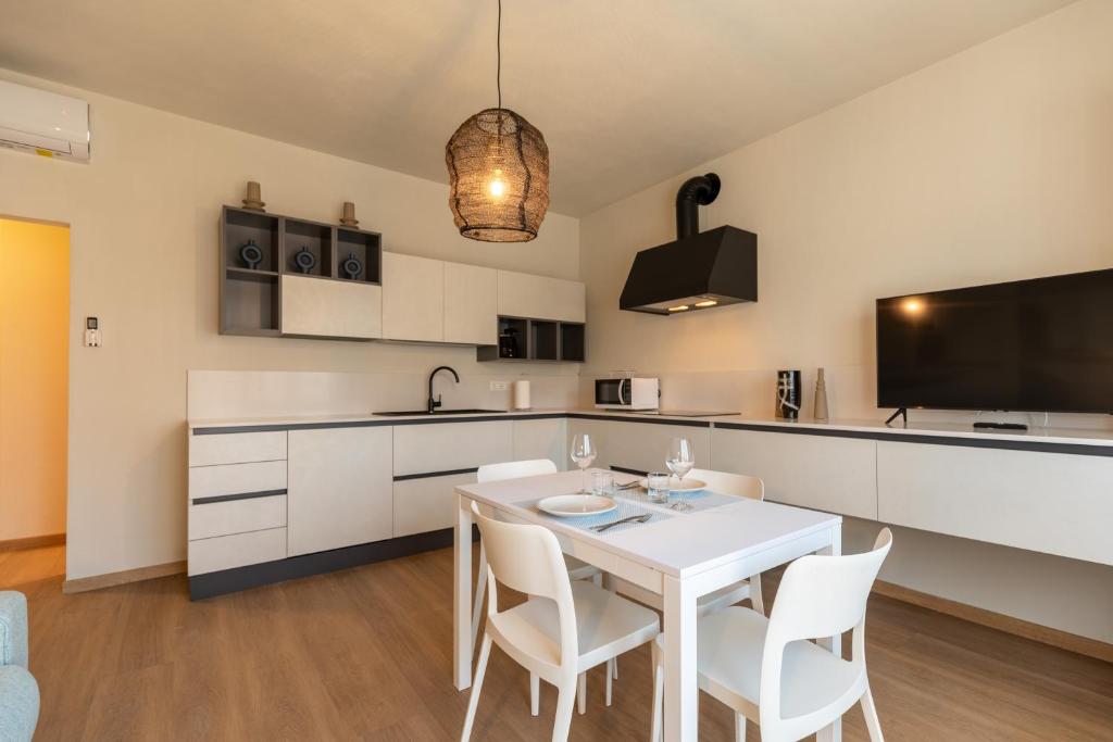 riviera miani 2 - 4
