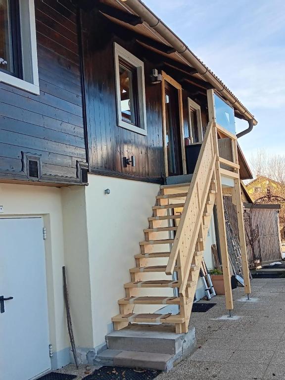 Unterhaus - 5