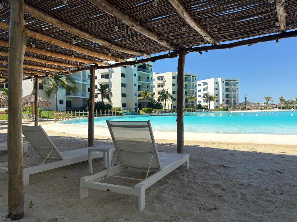 Fantástico Depa en BLUU con PLAYA ARTIFICIAL - Turquesa 208 - - 5
