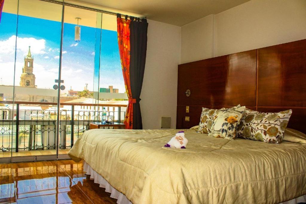 Hotel Tikary - 4