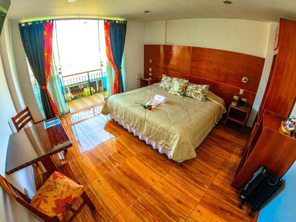 Hotel Tikary - 2
