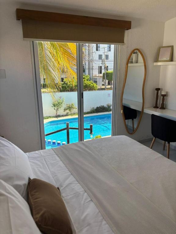 Comfortable and spacious private room with pool - 5