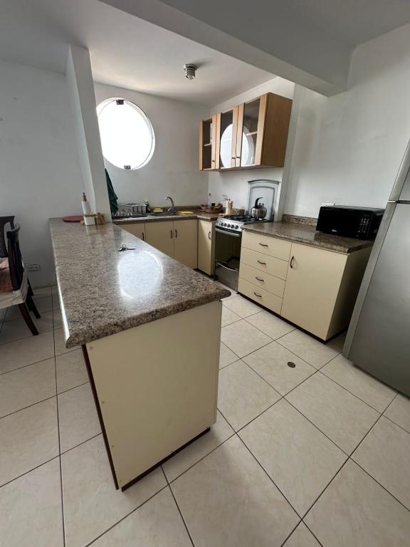 Playa Pulpos Apartment with 360 ocean view - 2