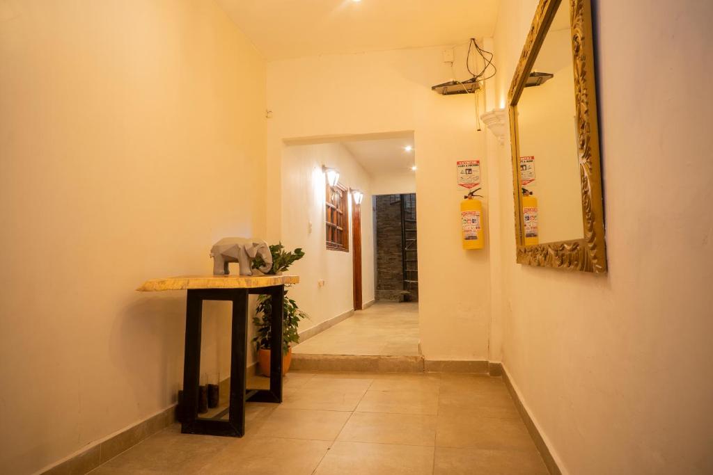 Casa Quero 915 4BR House Old City rooftop jacuzzi AC full Wifi - 2