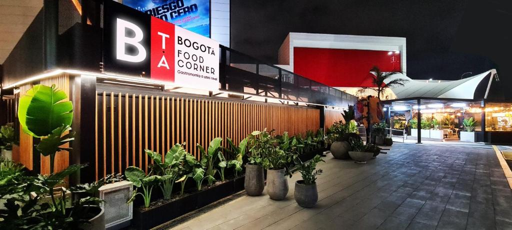 Unicentro Flats, Wi-Fi & Parking - 3