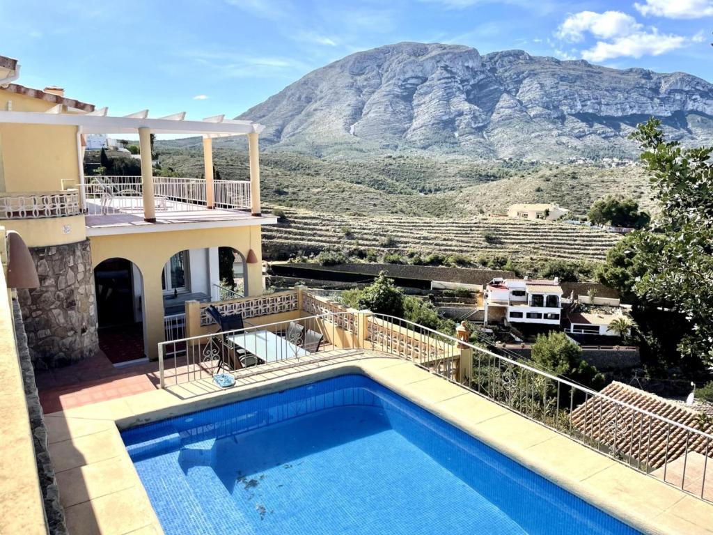 Chalet luminoso en Denia con piscina privada, Wi-Fi y parking - ES-373-20 - 4