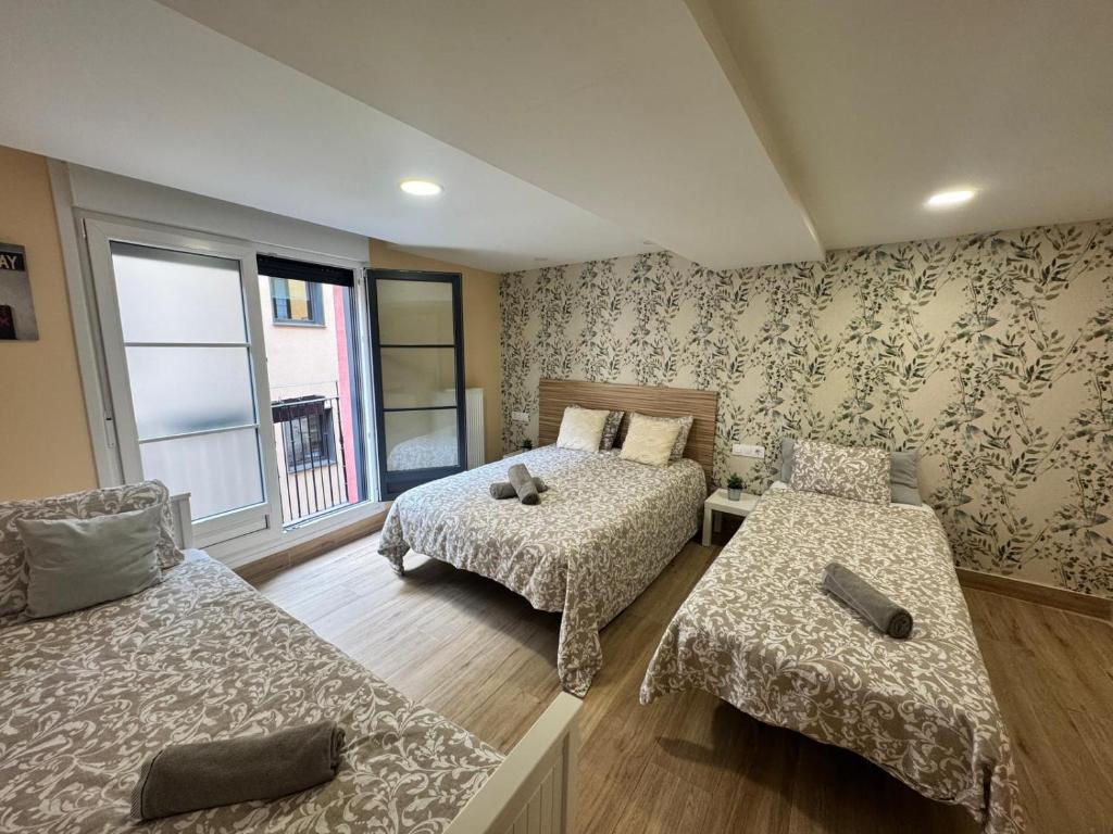 Apartamentos San Nicolás espaciosos para grupos junto a Laurel - 5