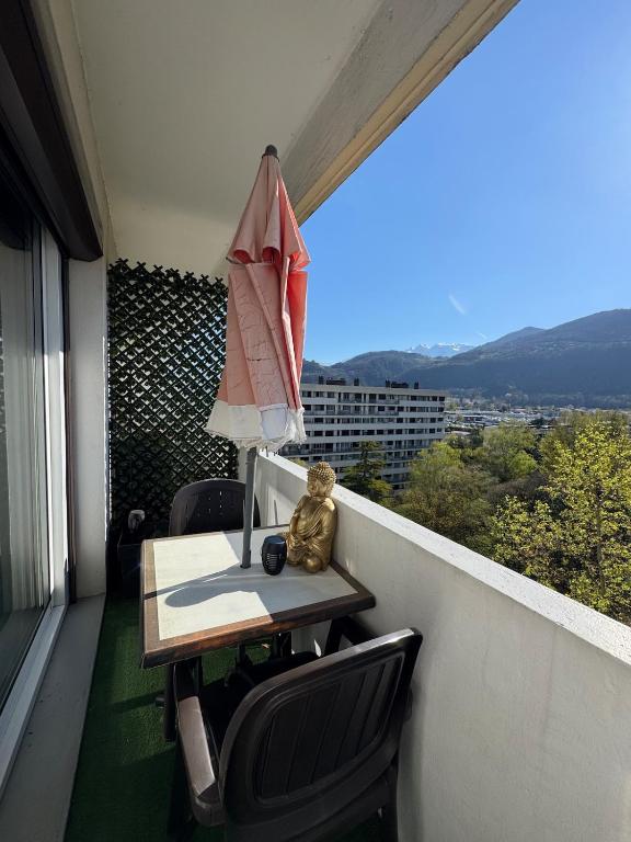 Panoramic top floor - Mountain view - 6 people 2 chambres - 3