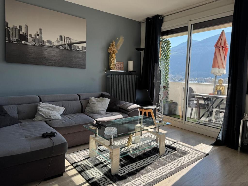 Panoramic top floor - Mountain view - 6 people 2 chambres - 4