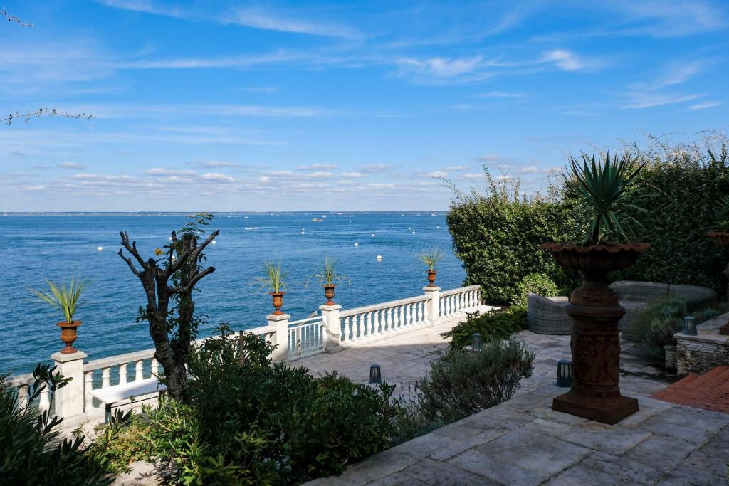 Villa Belle Époque - Archik - Vue Bassin - 1 ère ligne - 1