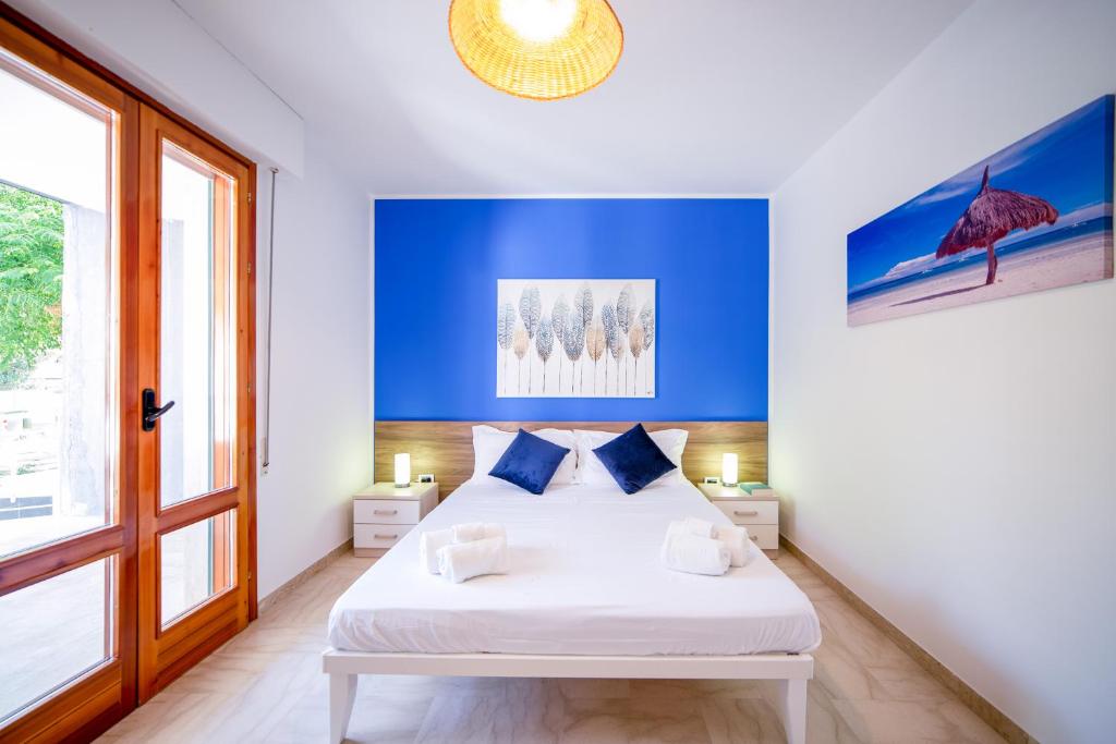 Marina Beach Apartments - 2