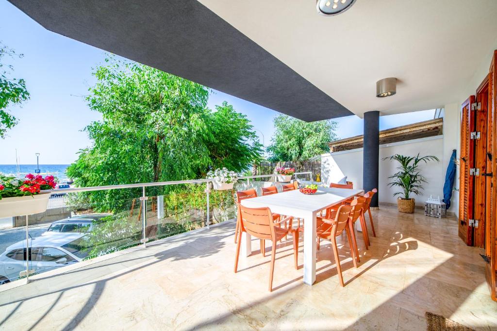 Marina Beach Apartments - 1