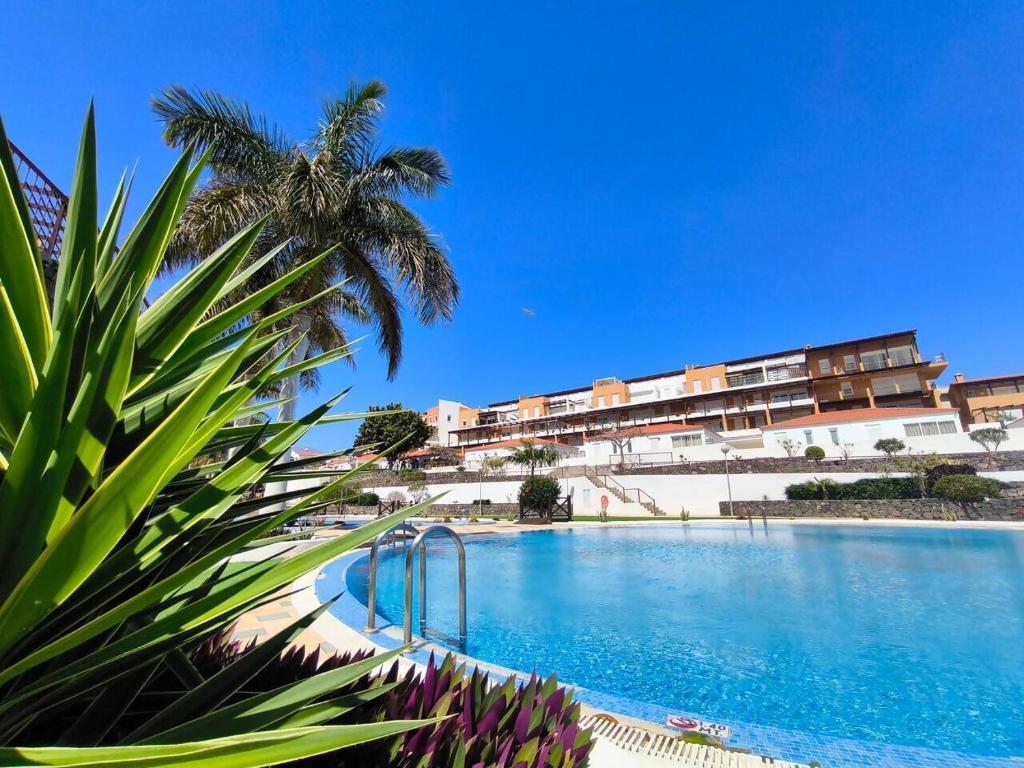 RenTenerife Magec Swing & Sun - Amarilla Golf - 1