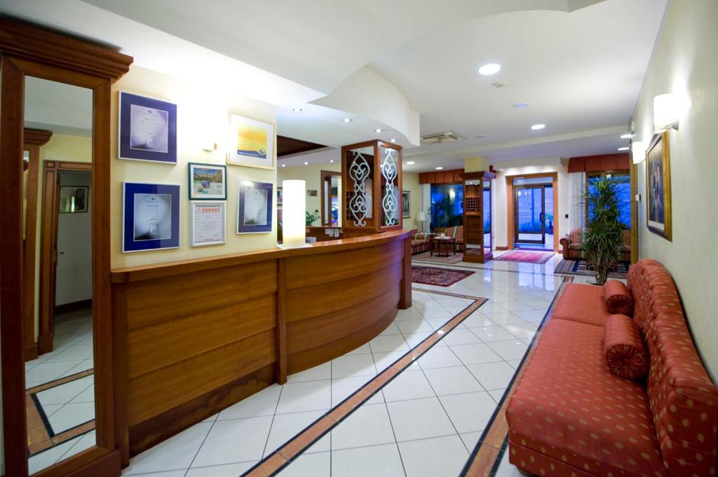 Hotel Astoria - 3stelle S photo