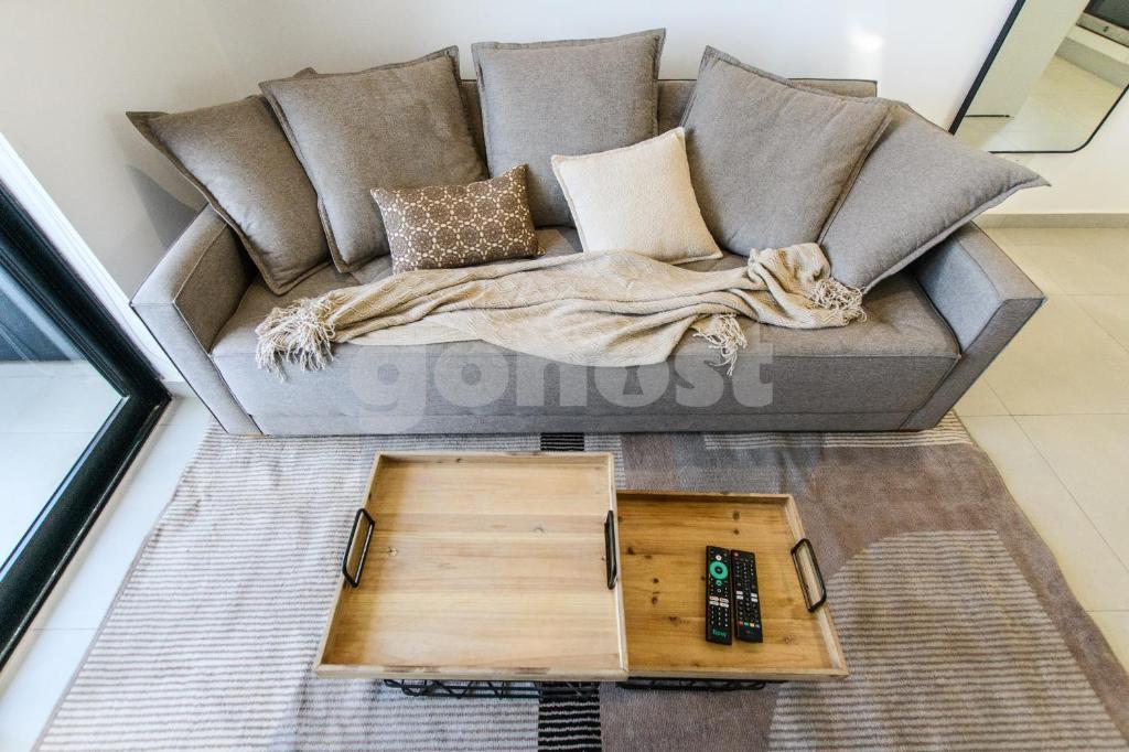 Modern 1-Bedroom Apartment in Prime Location - 4