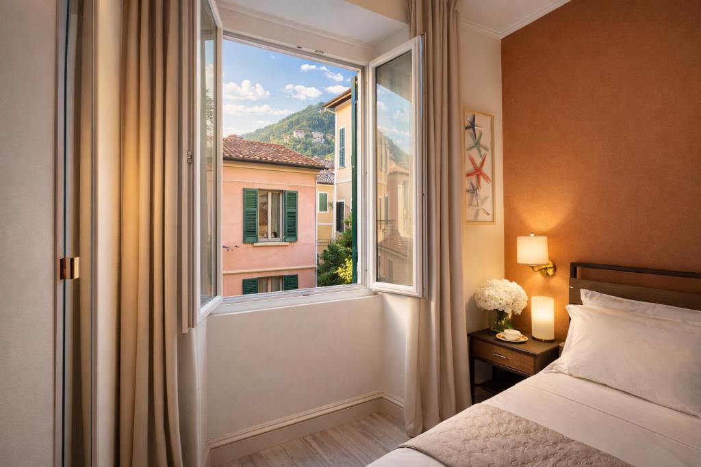 Central Vernazza Budget Rooms - 3