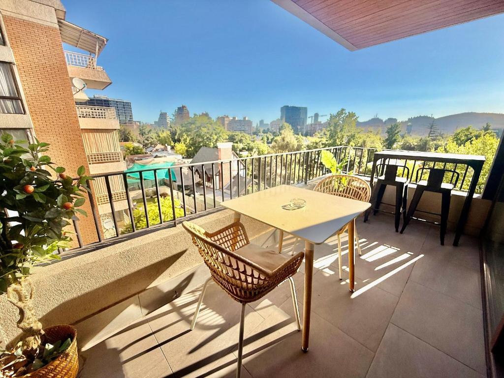 Exclusive, spacious, and fully comfortable - 4