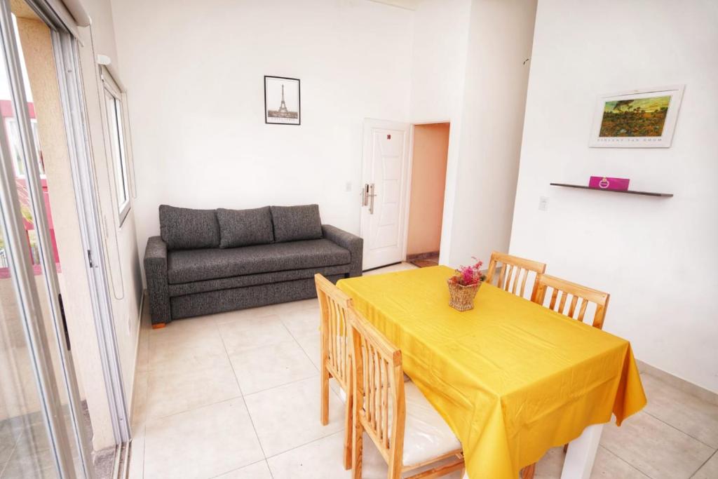 Puerto Estrellas - 4