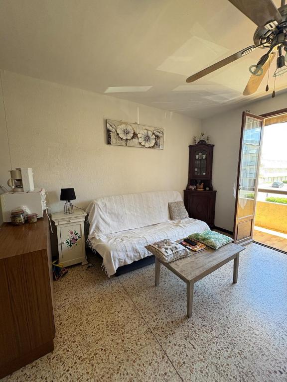 Appt 4 personnes - balcon - 100 m plage - 1