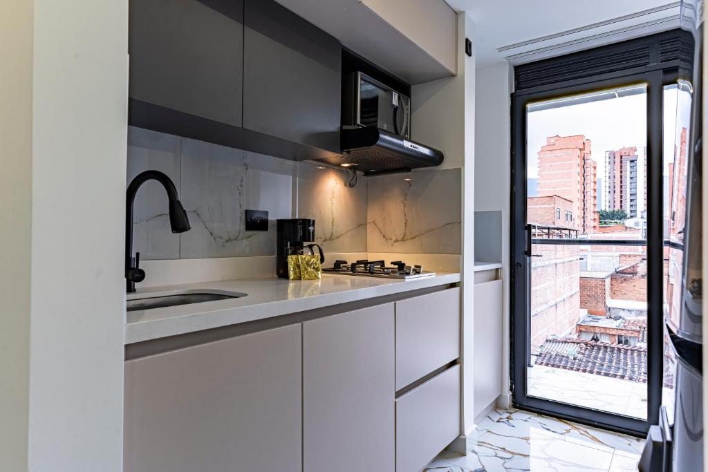 Apartaloft exclusivo en laureles - 5