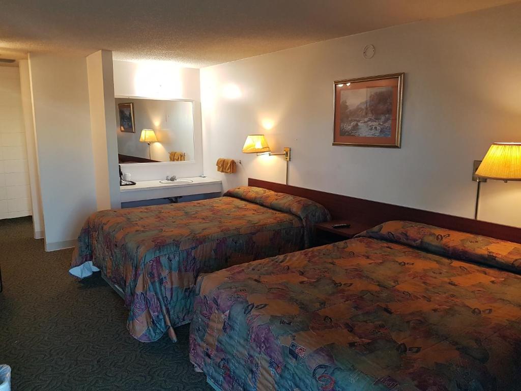Shamrock Motel photo