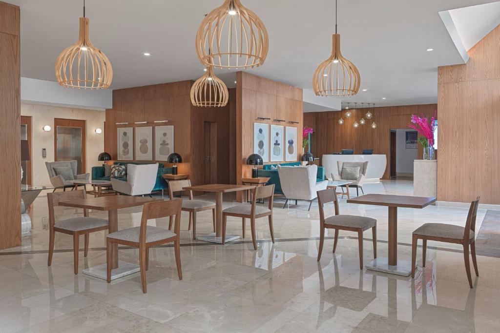 Exterior view, Staybridge Suites & Apartments - Citystars By IHG in Cairo