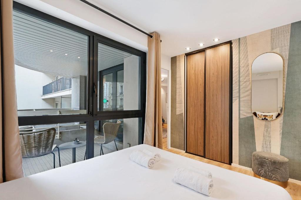 Sublime apartment 2BR 6P Balcony Eiffel Tower - 3