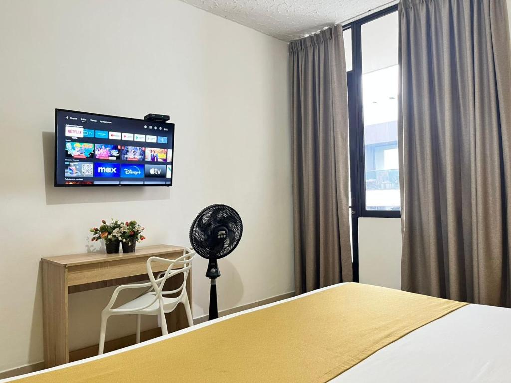 HOTEL CATALUÑA - SOLUCIONES HOTELERAs - 3