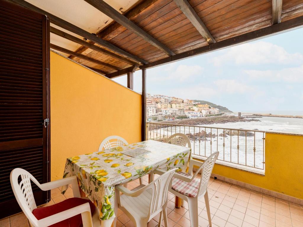 With beachfront terrace and air conditioning - 1