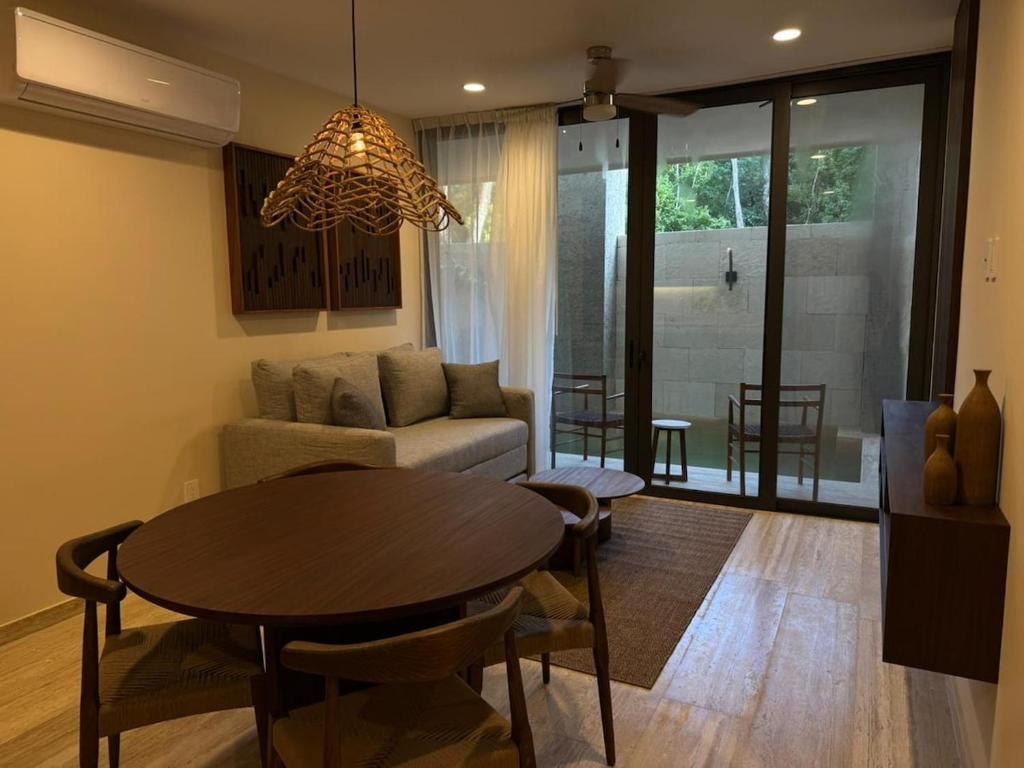 Luxury 1BR with Private Terrace Pool in Aldea Zama - 3