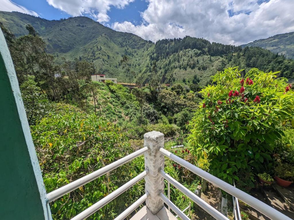 Casa Mamá Emma - 1