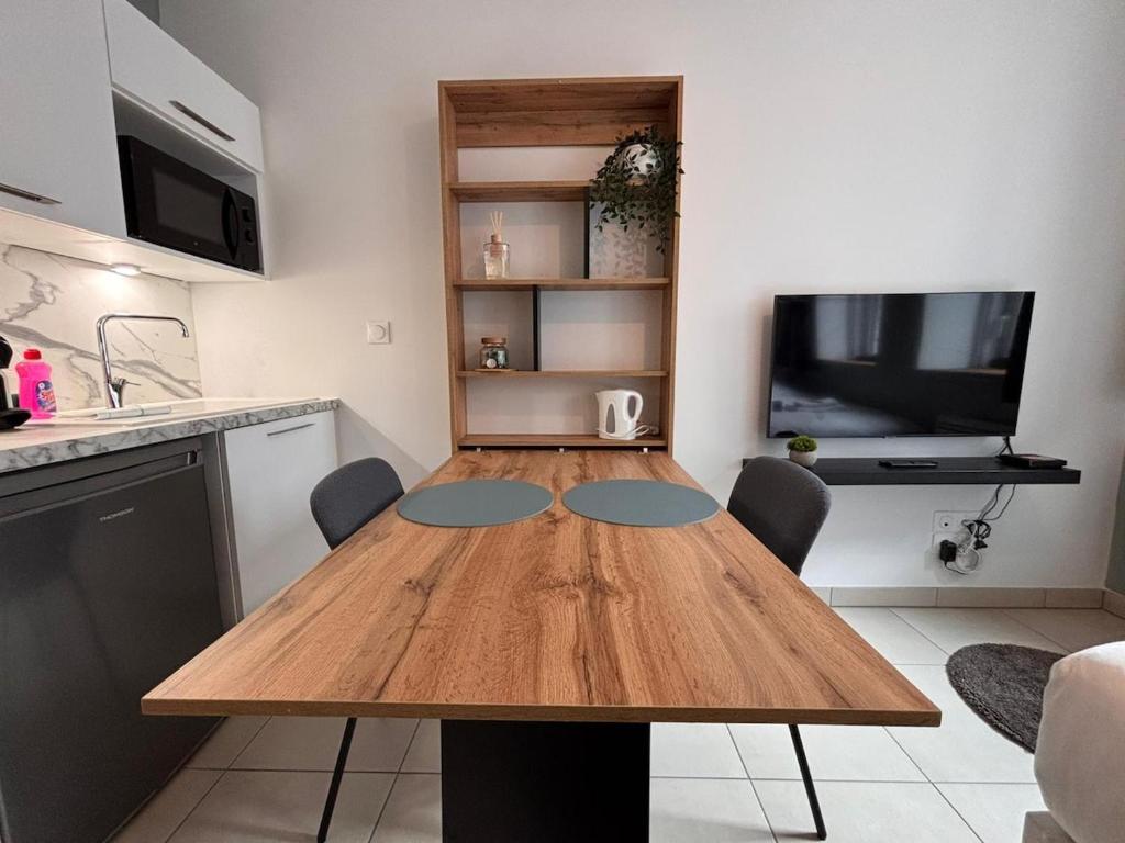 Le Rainssant studio cocooning en RDC au centre - 4