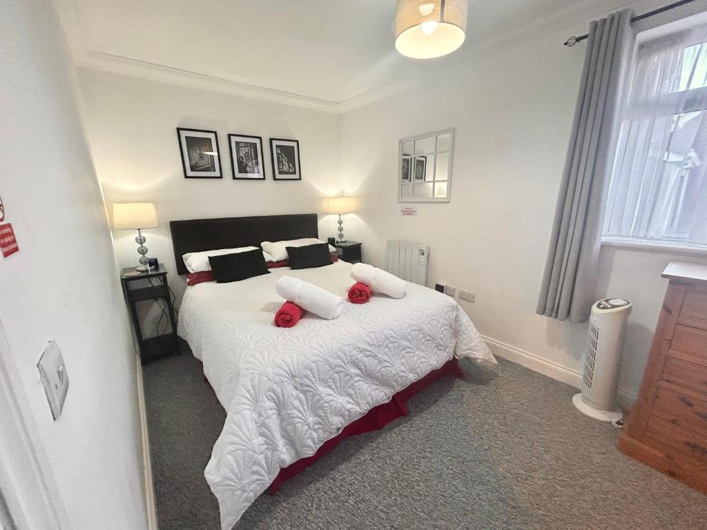The Nest at Wynncroft exterior - pet-friendly apartment in Paignton