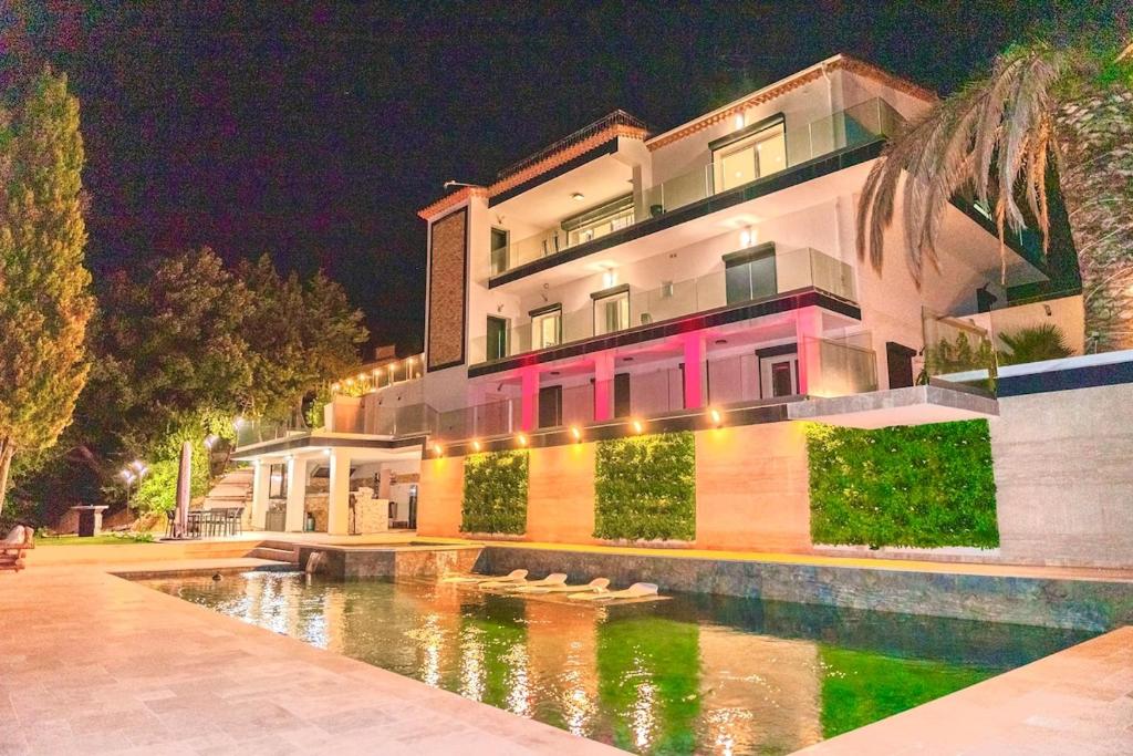 Villa Laurencia Luxury House NearCannes Pool Event - 2
