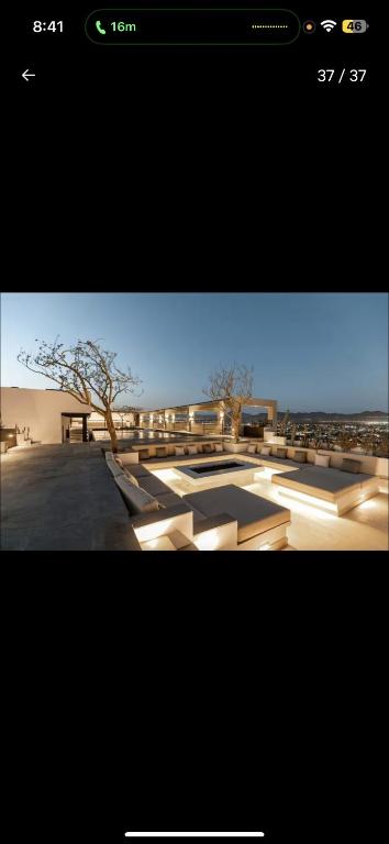 Premier Twin Suite with Exclusive Rooftop - 3