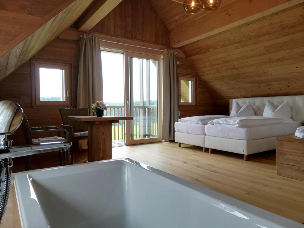 Chalet Merlot - 1