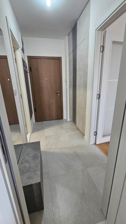 Central Lux - 2