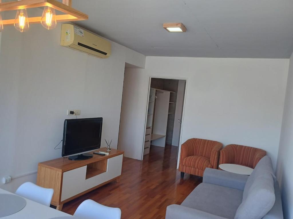 Hermoso departamento en Pichincha - 3