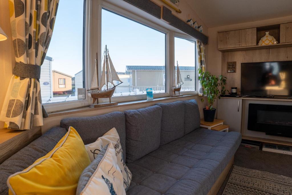 B3 Sunny Tides, Brixham - photo 2