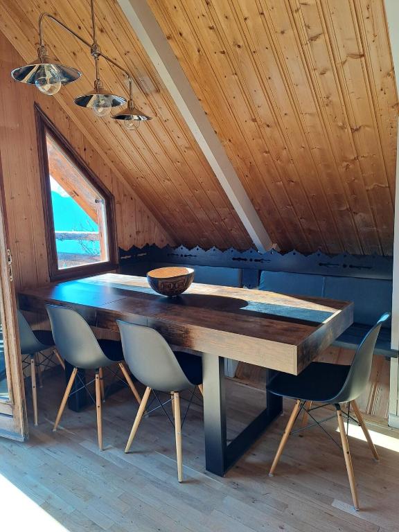 Chalet les Hirondelles 8 personnes, Le Grand broue à Huez - 2