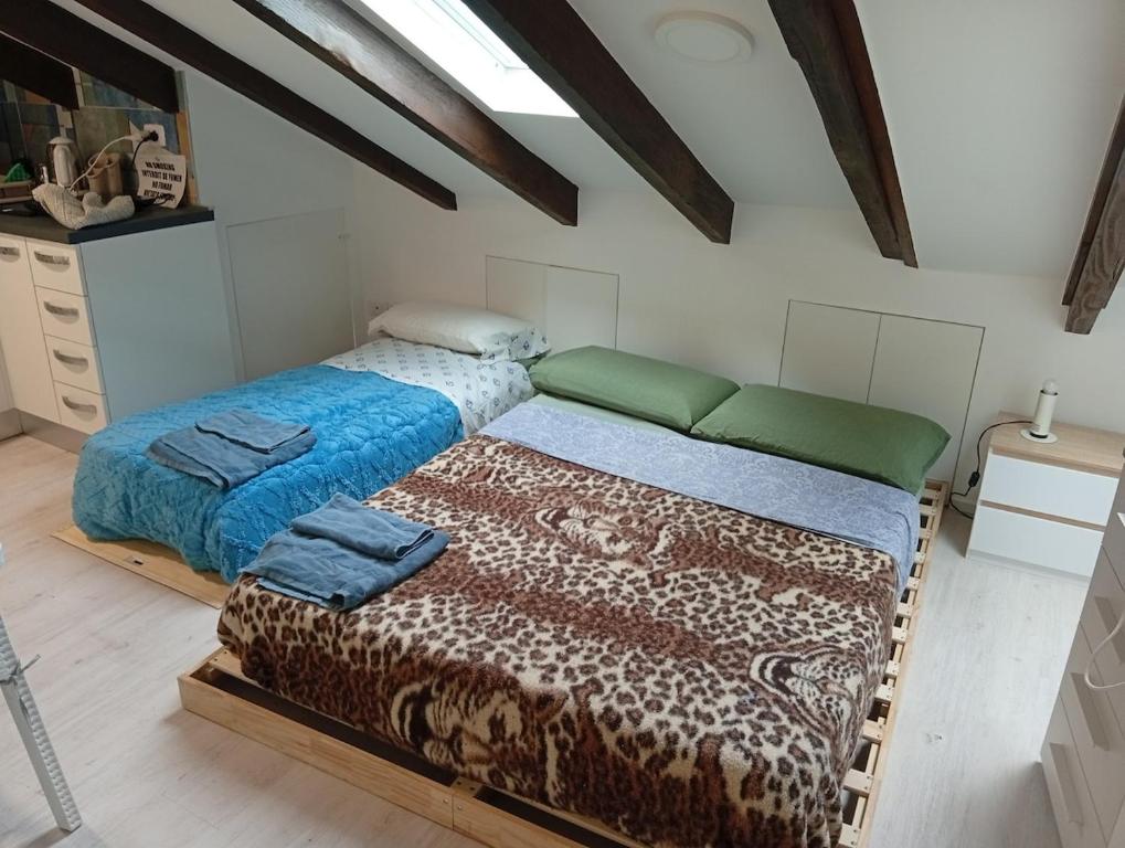 studio apartment in the center of Milan under the stars - 1