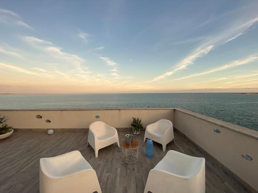 Fronte Mare a Pozzallo in Sicilia - Terrazza delle Sirene - 5